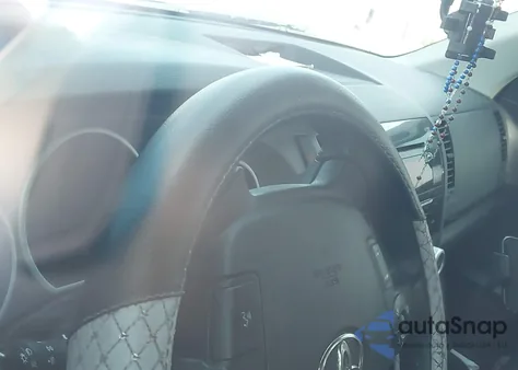 2011 Toyota Sequoia Sr5 5.7L V8 z USA, uszkodzony, nr VIN 5TDZY5G15BS034060